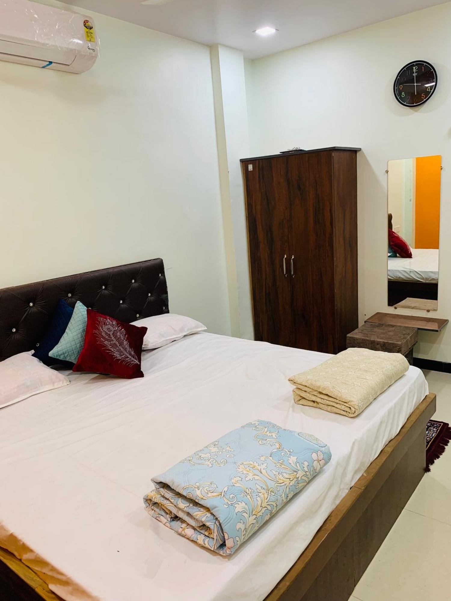 Manjushree Guest House Ujjain Luaran gambar